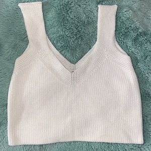 🤍Aritzia Wilfred Knit Crop Top🤍